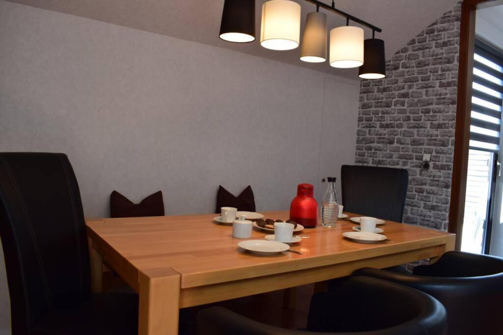 Ferienwohnung Koelbel Familienurlaub In Der Natur Schmallenberg Bagian luar foto