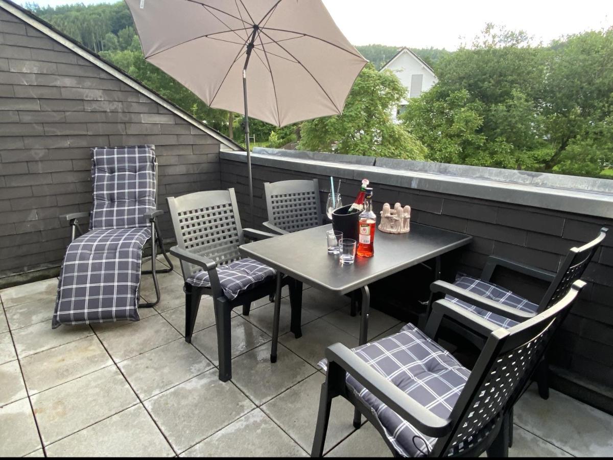 Ferienwohnung Koelbel Familienurlaub In Der Natur Schmallenberg Bagian luar foto